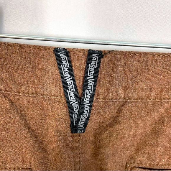 BOYS VANS SHORTS - Picture 3 of 5